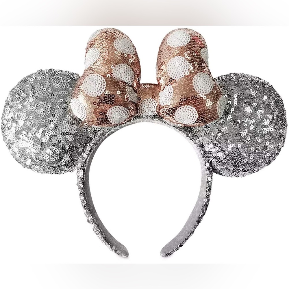 Silver and Rose Hold Minnie Ears